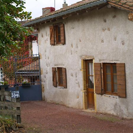 La Grange Vila Coutouvre Exterior foto